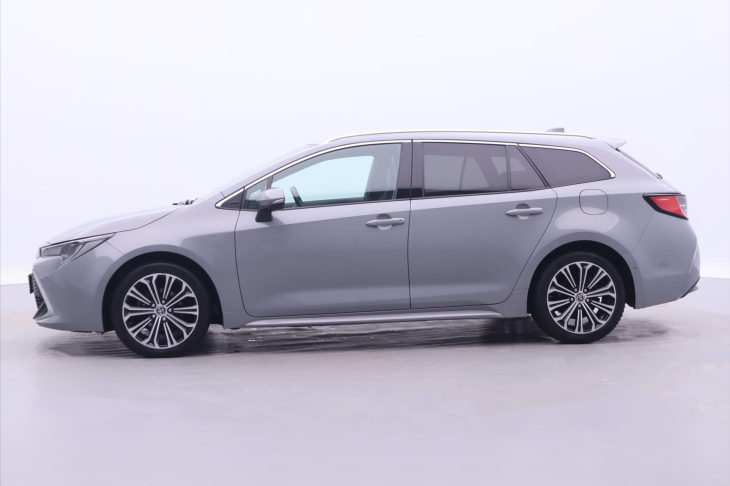 Toyota Corolla 1,8 HB Executive Aut. DPH CZ 1.Maj.