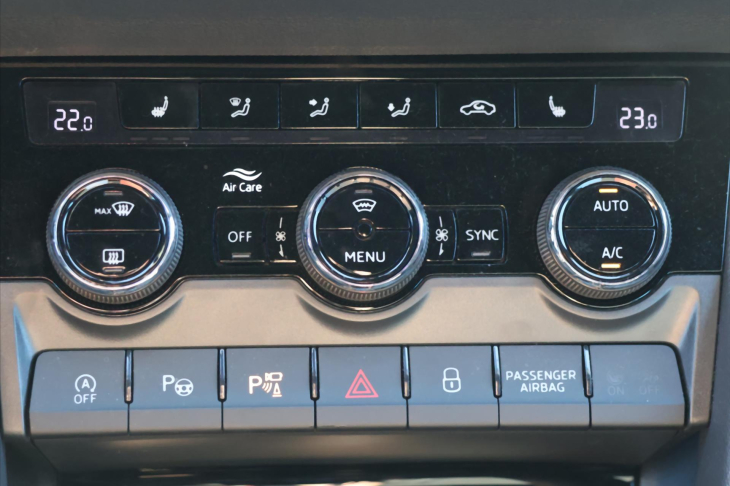 Škoda Karoq 1,5 TSi Sportline DSG 1.Maj DPH