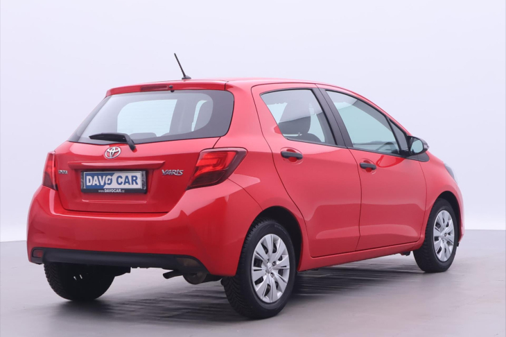 Toyota Yaris 1,0 VVT-i 51kW Entry Serv. kniha