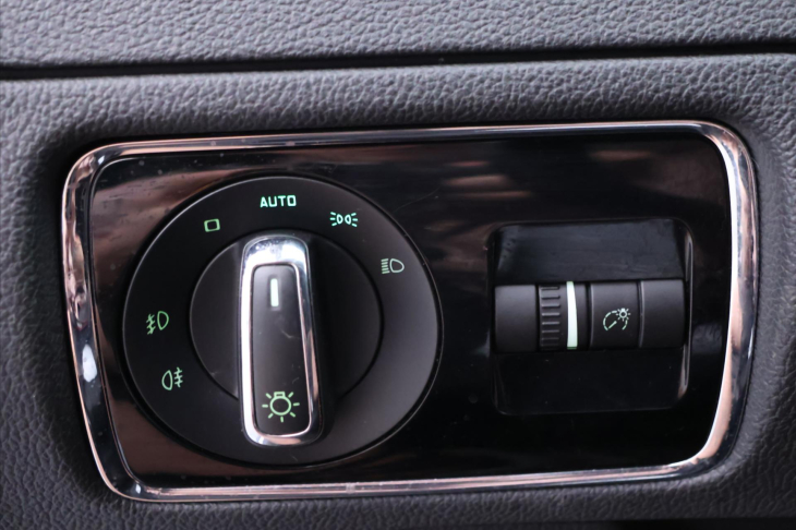 Škoda Superb 2.0 TDI 125kW DSG 4x4 Elegance