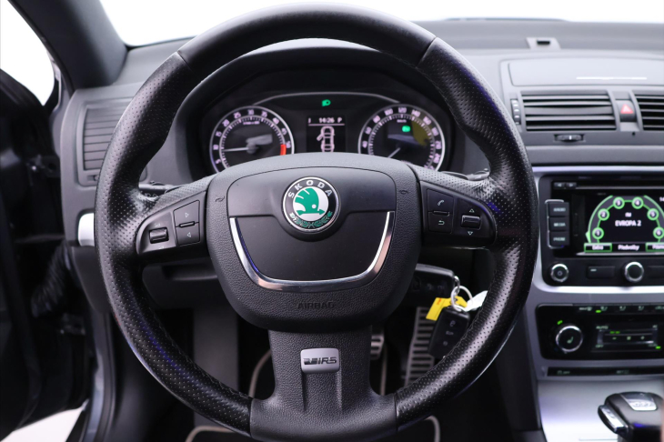 Škoda Octavia 2,0 TDI 125kW DSG Aut.klima RS