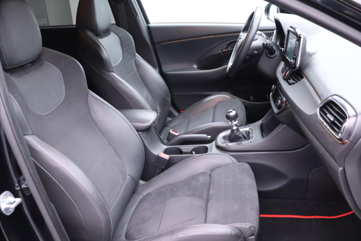 Hyundai i30 2,0 T-GDI 202kW N Performance