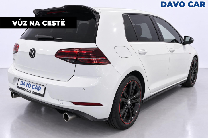 Volkswagen Golf 2,0 GTI 180 kW Performance DSG