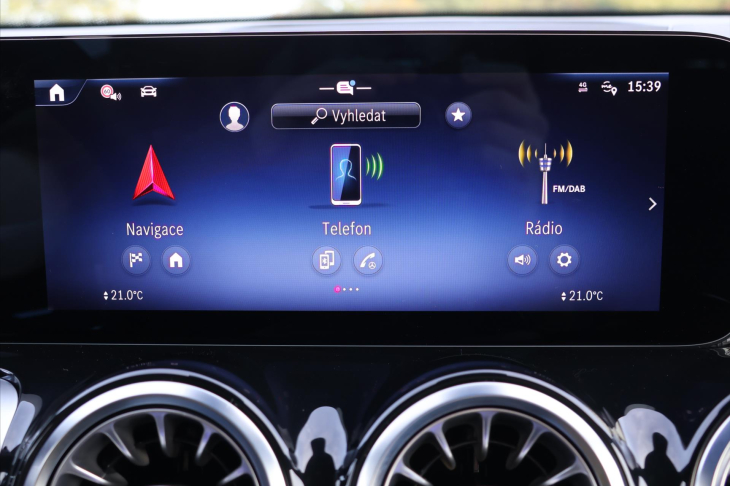 Mercedes-Benz GLB 2,0 200d 4MATIC AMG Premium+