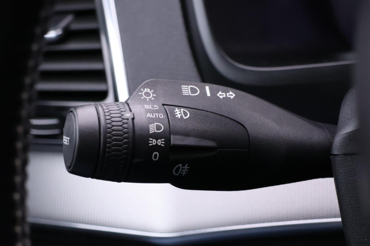 Volvo XC90 2,0 L 173kW D5 R-Design AWD DPH