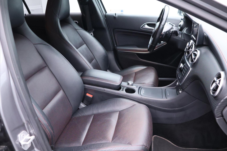 Mercedes-Benz Třídy A 1,8 200CDI AMG Aut. Xenon CZ