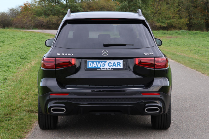 Mercedes-Benz GLB 2,0 220 4MATIC AMG Premium Plus