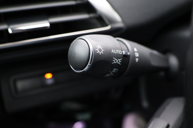 Peugeot 5008 1,2 PureTech 96kW GT 7-Míst