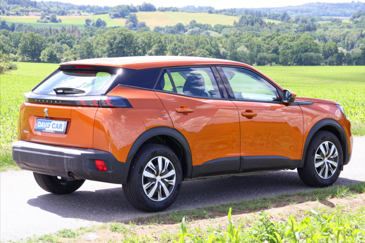 Peugeot 2008 1,2 PT 74kW CZ Klima ACTIVE