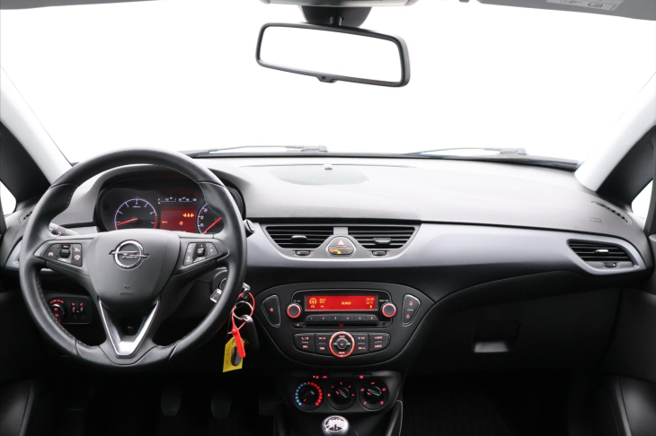 Opel Corsa 1,2 i 51kW Sport Klima CZ