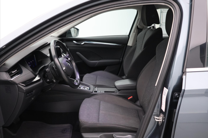 Škoda Octavia 2,0 TDI 110kW DSG Style 4x4 DPH CZ
