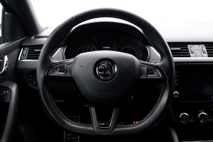 Škoda Octavia 2.0 TDI RS Challenge Matrix