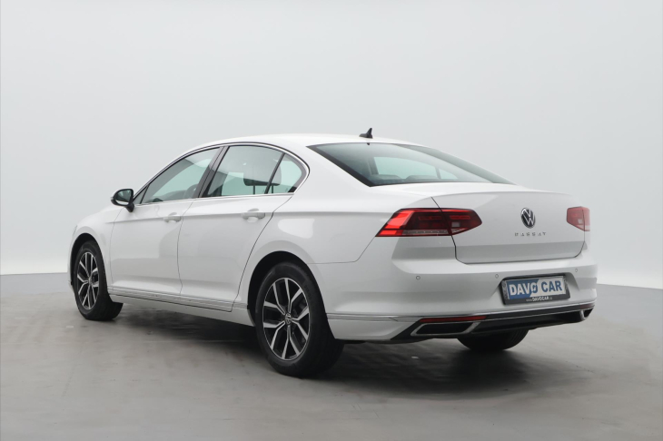 Volkswagen Passat 2.0 TDI 147kW DSG CZ Elegance