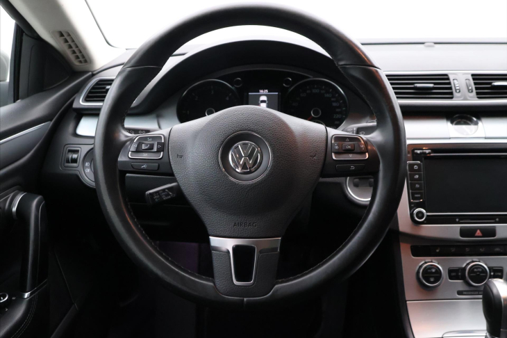 Volkswagen CC 2.0 TDI 103kW DSG Xenon CZ