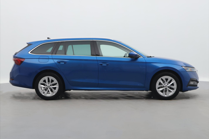 Škoda Octavia 2,0 TDI 110kW DSG Matrix DPH