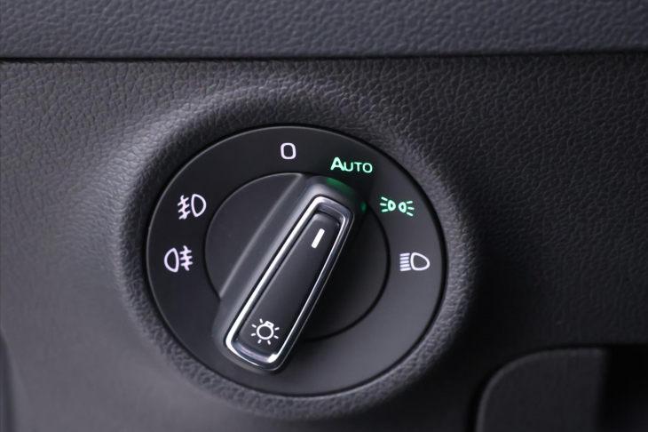 Škoda Karoq 2,0 TDI 110kW CZ Style Virtual DPH