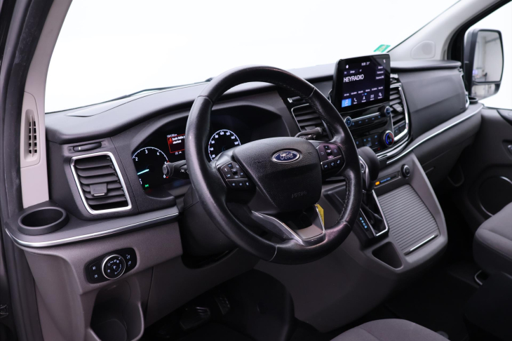 Ford Tourneo Custom 2,0 TDCi 136kW Aut. 8-Míst