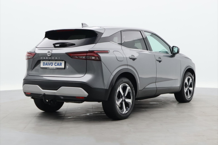 Nissan Qashqai 1,3 T-GDI N-Connecta CZ