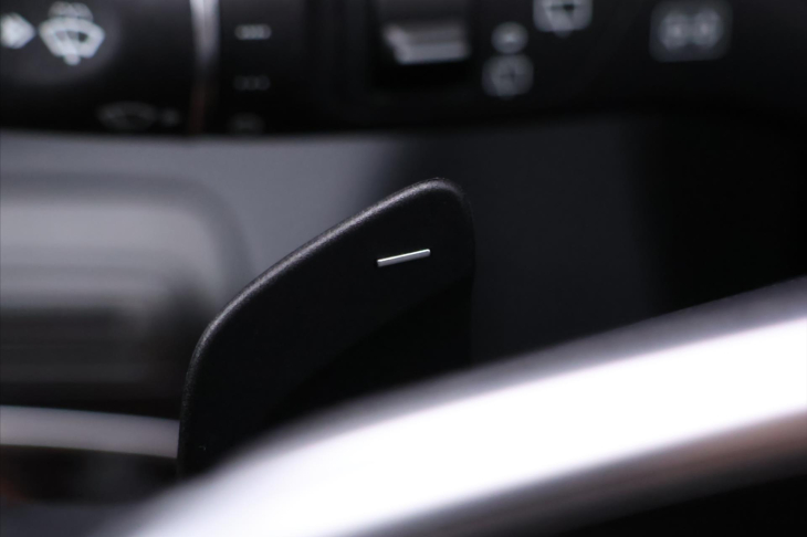 Mercedes-Benz GLC 2,0 300d 180kW 4Matic AMG DPH