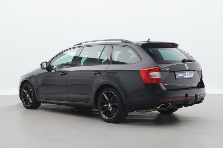 Škoda Octavia 2,0 TDi 4x4 DSG RS CZ