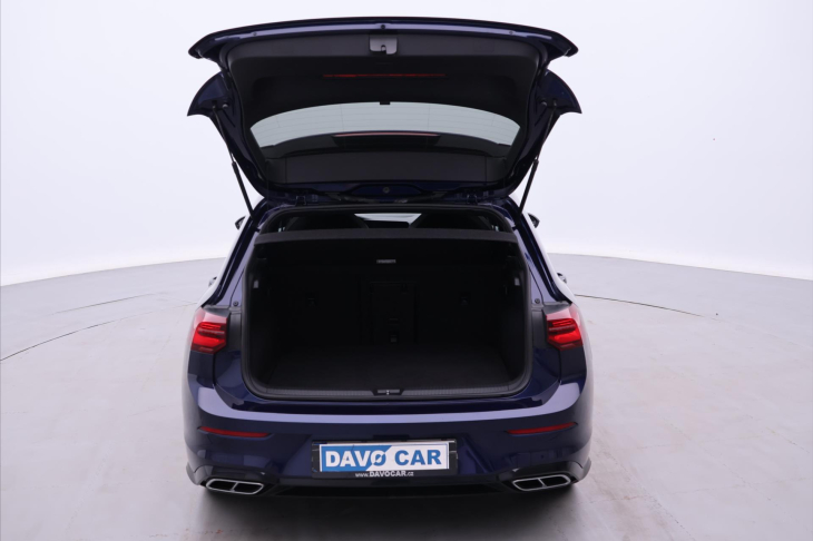 Volkswagen Golf 1,5 eTSI 110kW DSG R-Line LED