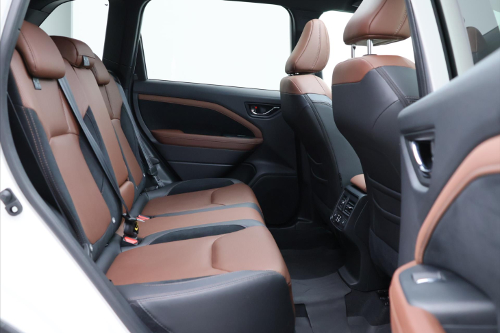 Subaru Forester 2,0 e-EyeSight 100kW CZ CVT
