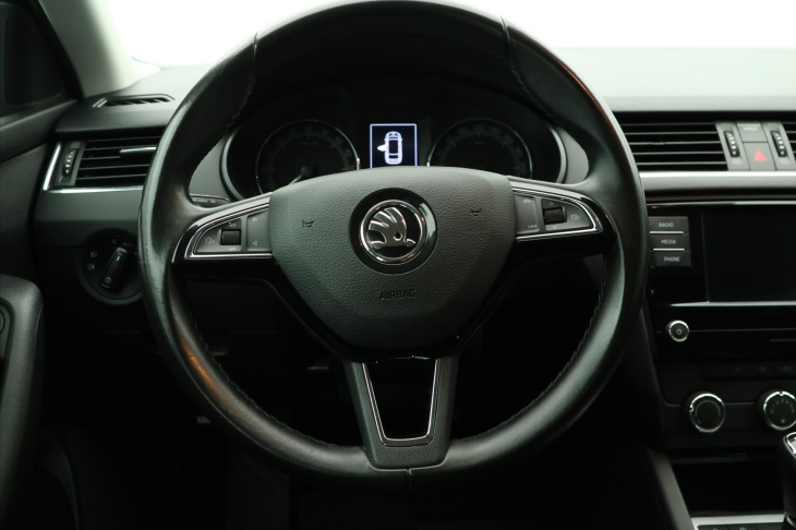 Škoda Octavia 1.6 TDI 85kW Ambition CZ