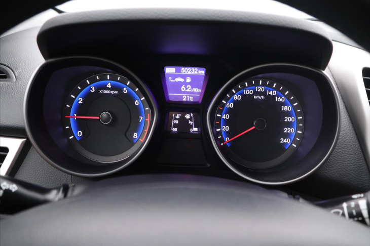 Hyundai i30 1,6 CVVT 88kW CZ 1.Maj