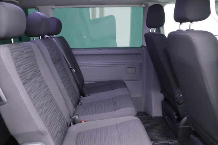 Volkswagen Caravelle 2,0 TDI 110kW CZ Tažné