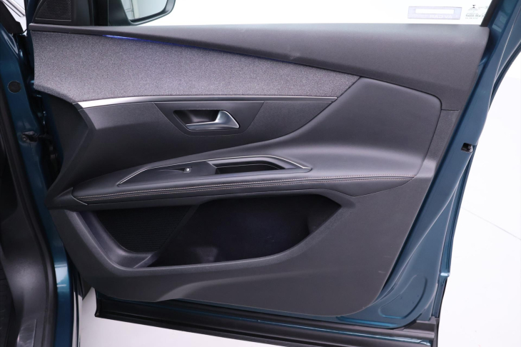 Peugeot 5008 1,6 i 133 kW GT-Line CZ 7-Míst