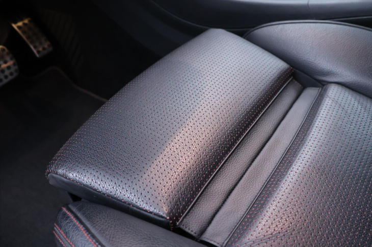 Mercedes-Benz CLA 2,0 45 AMG 280kW 4Matic H&K