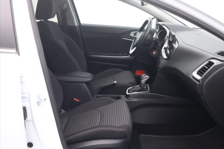 Kia Ceed SW 1,5 T-GDI 118kW TOP DCT CZ
