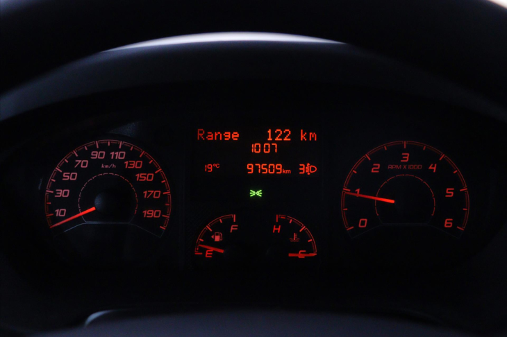 Peugeot Boxer 2,2 HDI L2H2 CZ Klima DPH 1.Maj