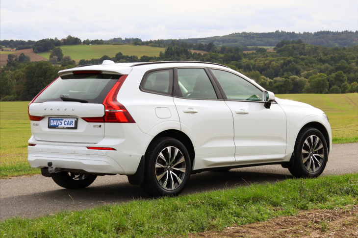 Volvo XC60 2,0 B5 183kW AWD Summum DPH