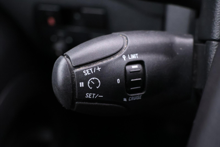 Peugeot Partner 1,6 VTi 88kW klima Tempo DPH CZ