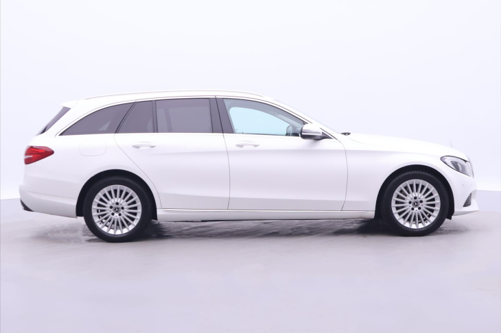 Mercedes-Benz Třídy C 2,2 250d 150kW Aut. LED