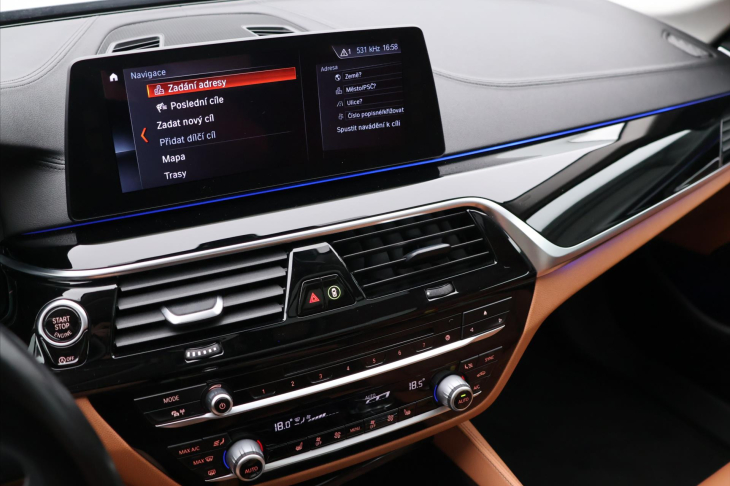 BMW Řada 5 2,0 530i xDrive Luxury Line