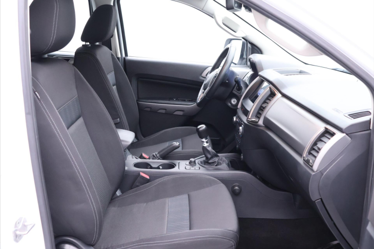 Ford Ranger 2,0 TDCi 125kW XLT CZ DPH Tažné