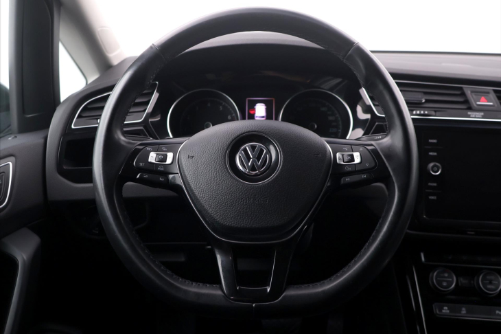 Volkswagen Touran 1,8 TSI 132kW DSG R-Line 7míst