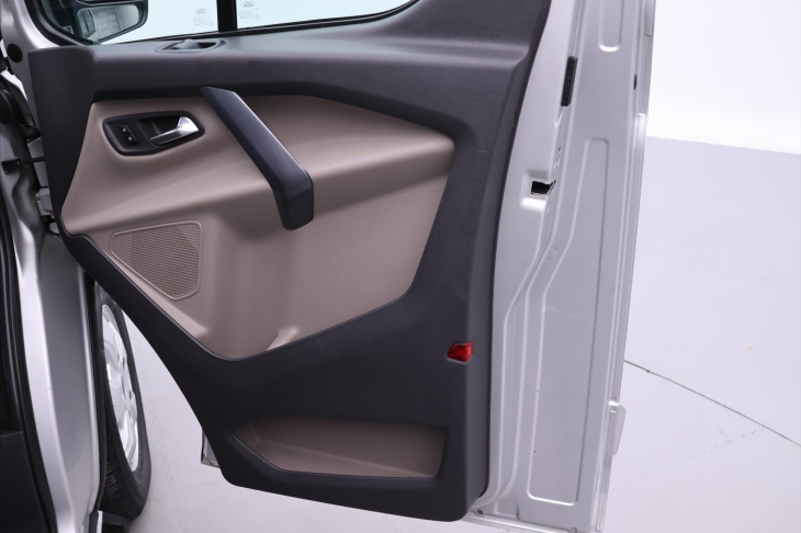 Ford Tourneo Custom 2,0 EcoBlue 125kW 9-Míst CZ