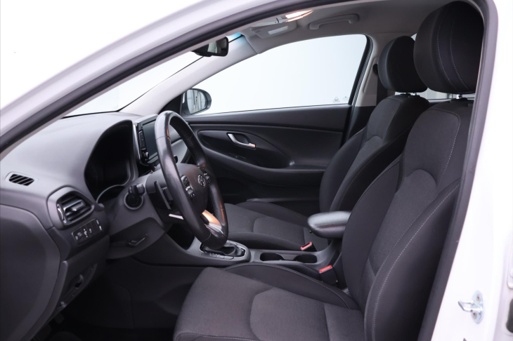 Hyundai i30 1,6 CRDi 85kW Aut. CZ 1Maj DPH