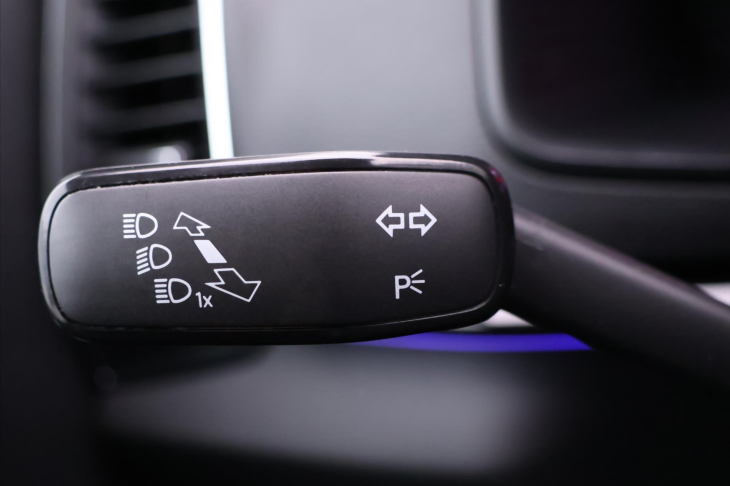 Škoda Karoq 1,5 TSI 110kW DSG 4x4 Scout