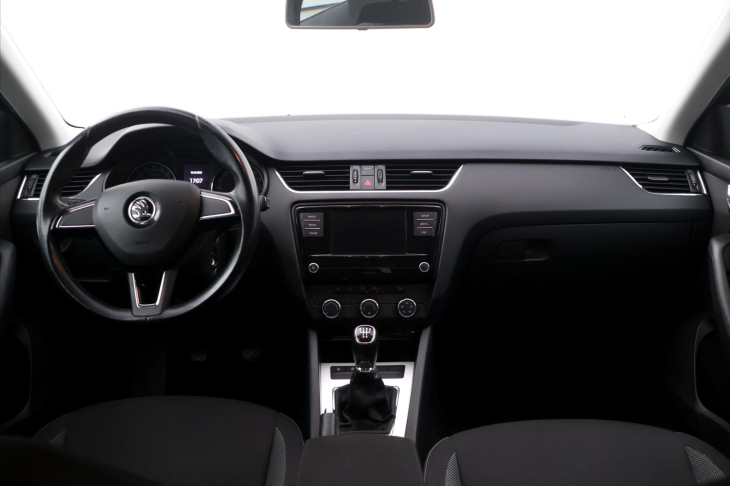 Škoda Octavia 1,6 TDI 85kW CZ Ambition 2.Maj