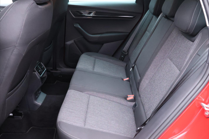 Škoda Karoq 2,0 TDI DSG 4x4 Style Virtual