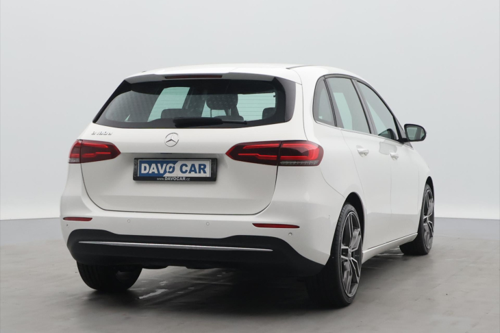 Mercedes-Benz Třídy B 1,5 180d 85kW Aut. Led Navi CZ