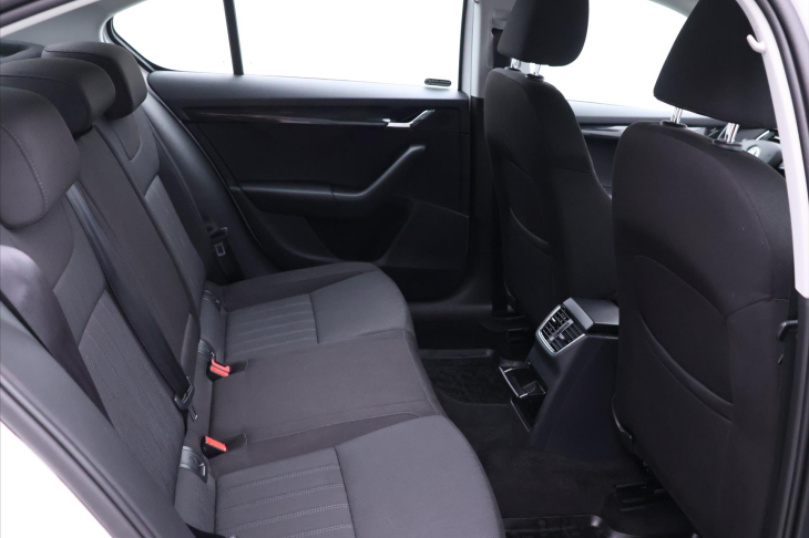 Škoda Octavia 1,5 TSI 110kW Style Tempo CZ