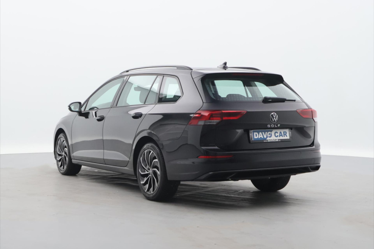Volkswagen Golf 1.0 TSI 81kW CZ Life LED