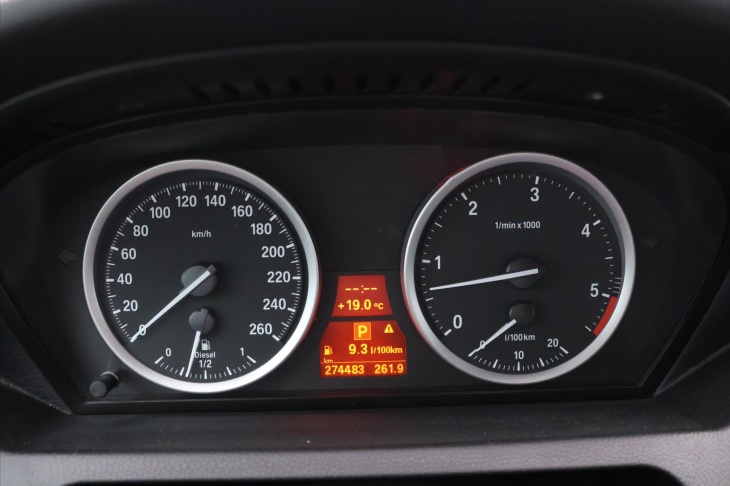 BMW Řada 6 3,0 635d 210kW Aut. Navi Xenon