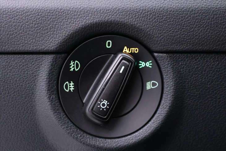 Škoda Octavia 1,6 TDI Ambition Xenon CZ DPH