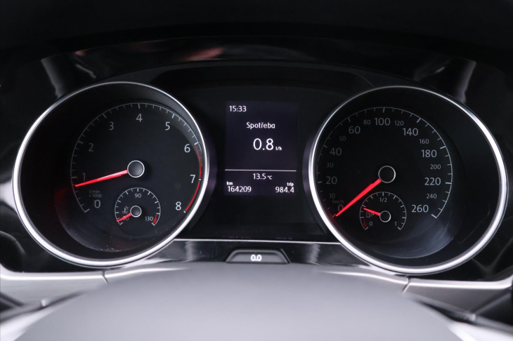 Volkswagen Touran 1,5 TSI EVO 110kW Comfortline CZ